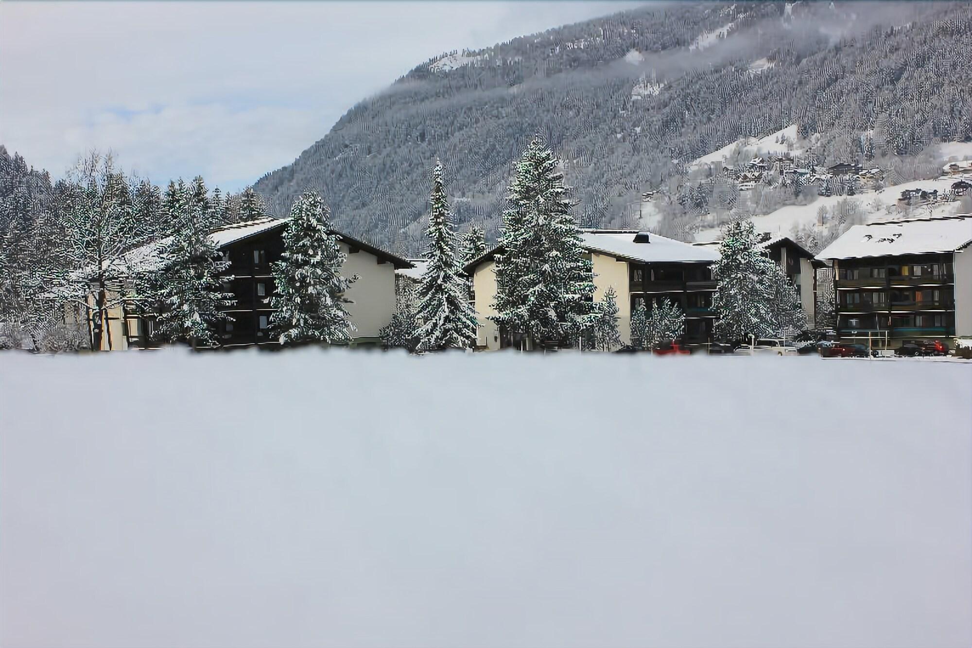 Appartementanlage Thermenblick Ski In & Ski Out Bad Kleinkirchheim Zewnętrze zdjęcie